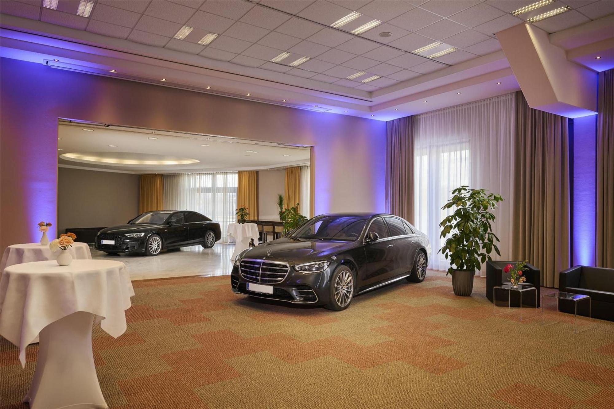 Nh Vienna Airport Conference Center Hotel 4*