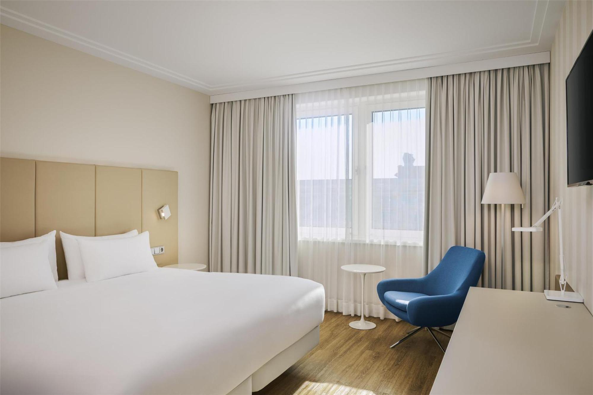 Nh Vienna Airport Conference Center Hotel